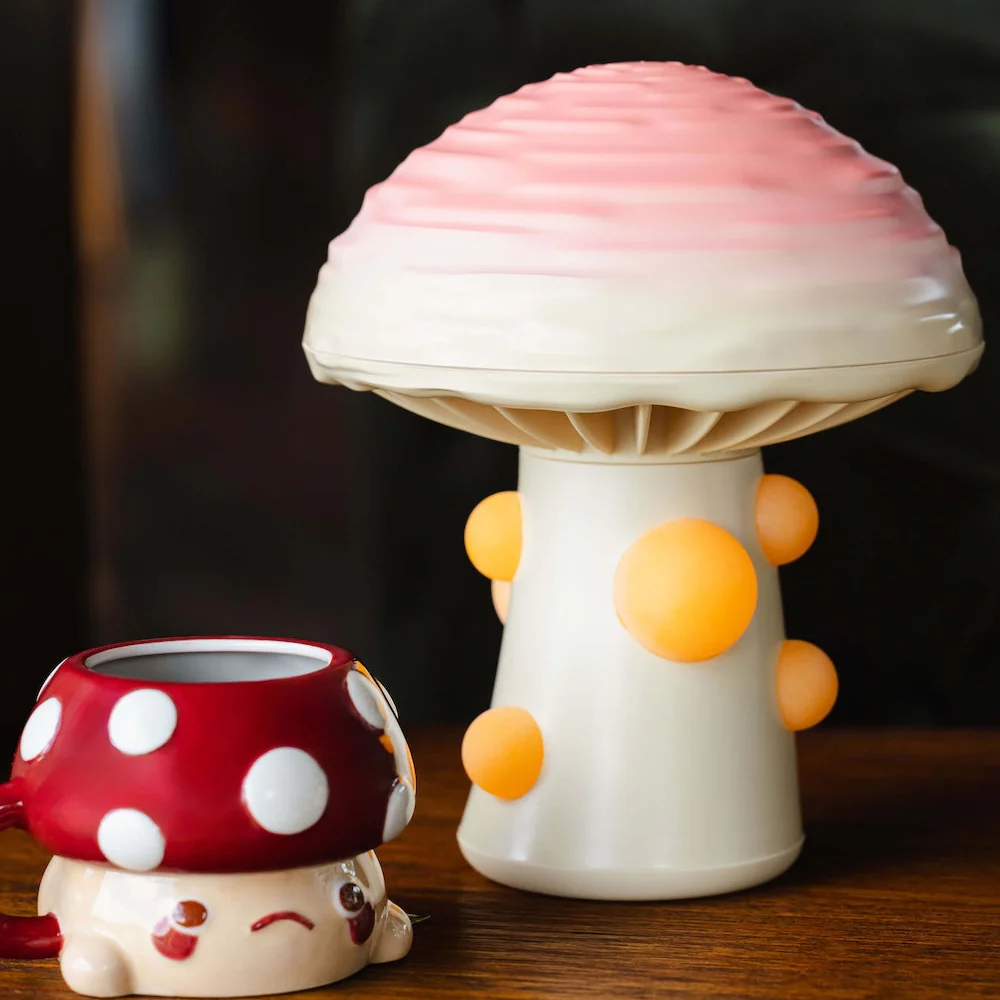 Form + Fungus Series | Wrinkled Peach Table Lamp - Image 4